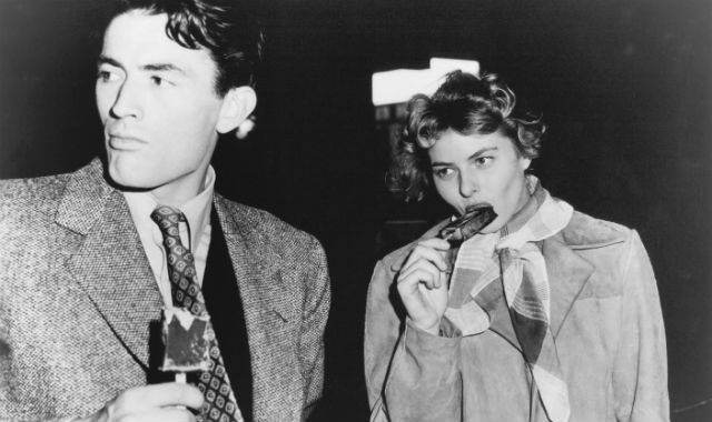 Gregory-Peck-and-Ingrid-Bergman-having-an-ice-cream-break-on-the-set-of-Spellbound-1944